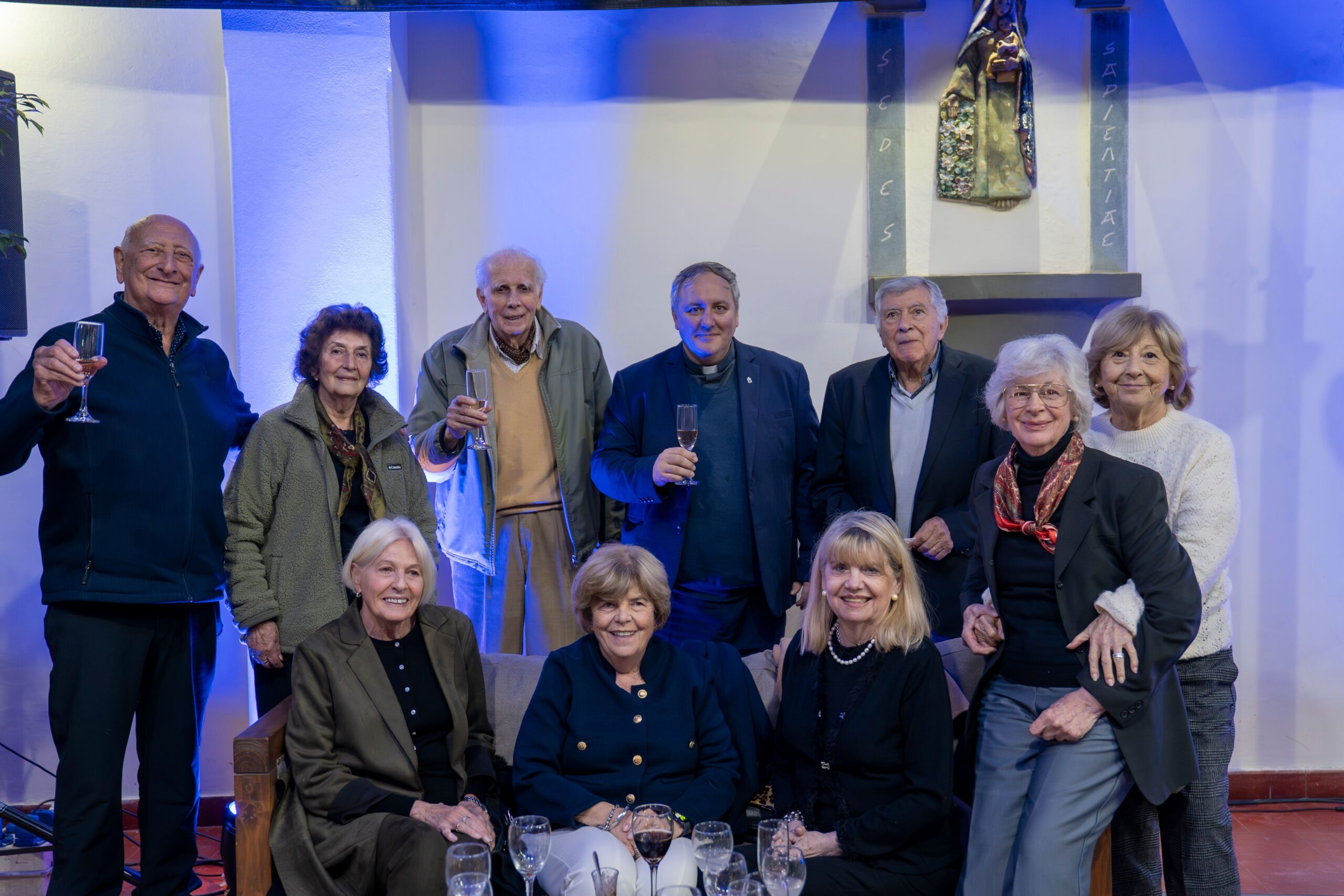 70_rector_con_jubilados_e7f1774b58